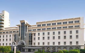 Movenpick Hotel And Apartments Bur Dubai